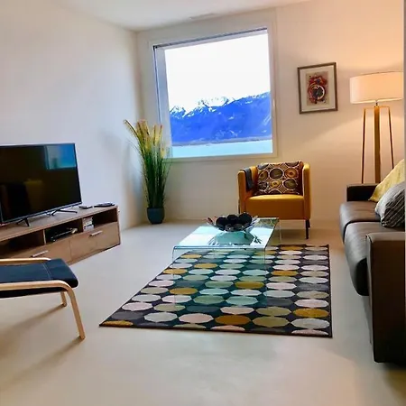 Eleganc Lake View Appartement *
